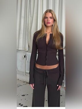 VENDERBY’S Chocolate Brown Knit Cardigan & Trouser Set XS/S